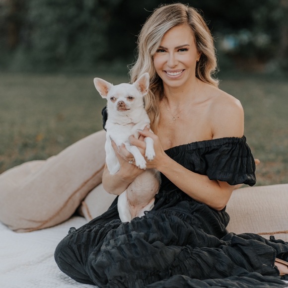 Meet your Posher, Lauren - Picture 6 of 15